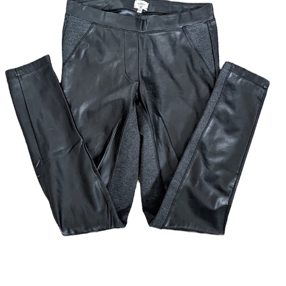 Aritzia Wilfred faux leather leggings with dark grey cotton sides panel - Picture 6 of 7